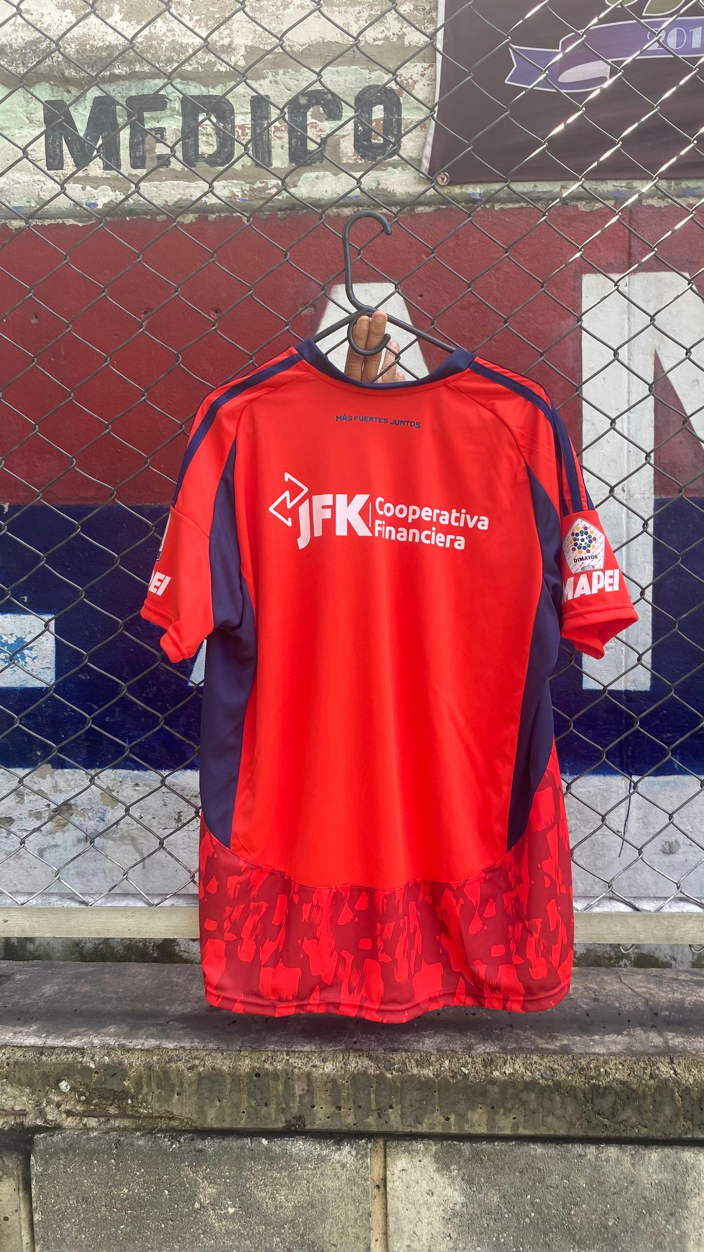 🔴🔵Camiseta DIM 2025 – ¡Vístete de historia, vibra con el Poderoso! 🏆🔥