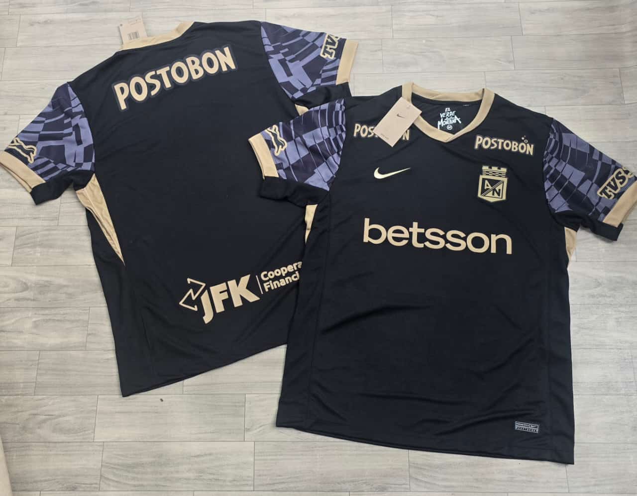 💚⚡ Camiseta Visitante Atlético Nacional 2025 – ¡Estilo, pasión y gloria! 🏆💪