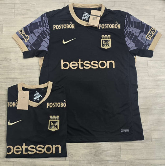 💚⚡ Camiseta Visitante Atlético Nacional 2025 – ¡Estilo, pasión y gloria! 🏆💪